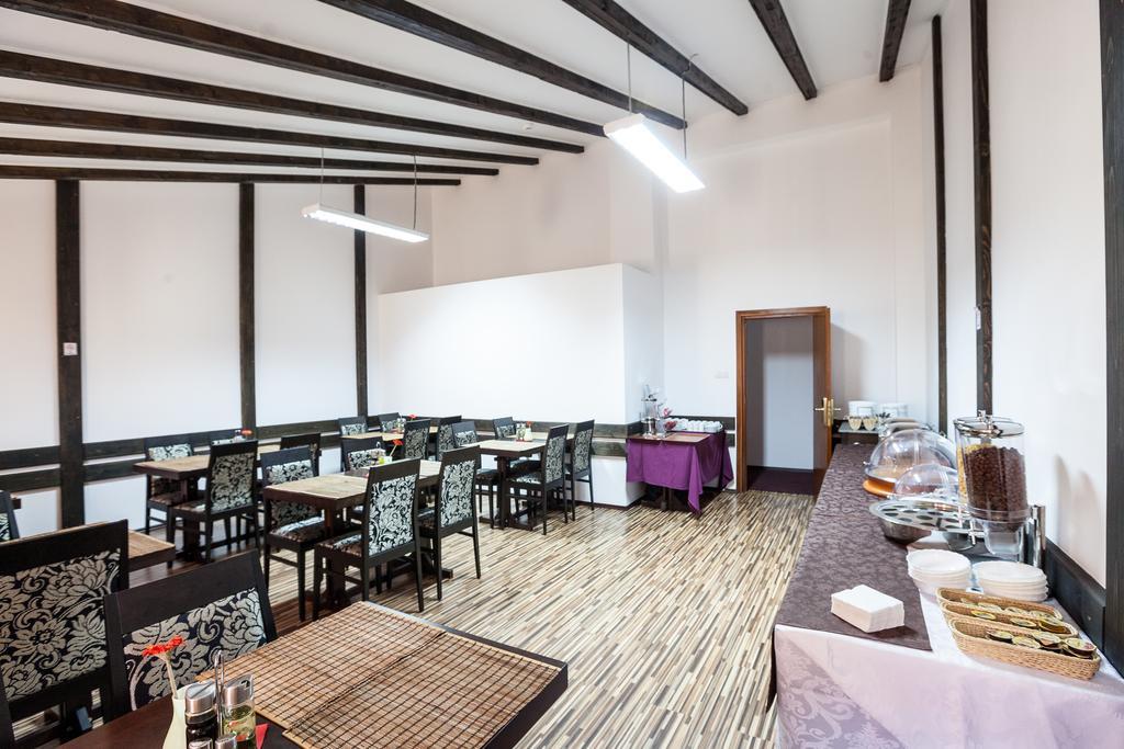 Hotel Citadella Bucharest Exterior photo