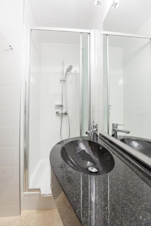 Hotel Citadella Bucharest Room photo